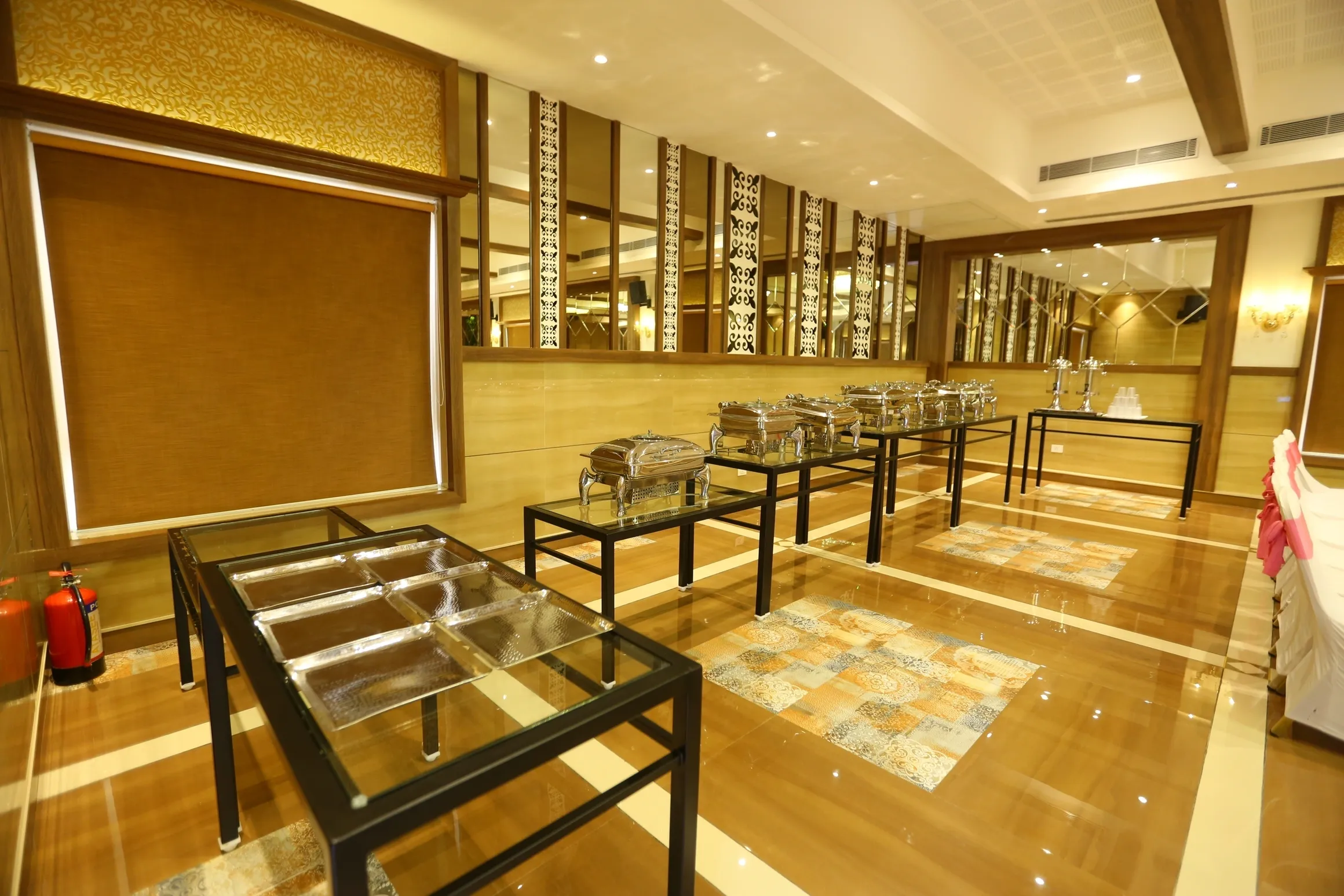 IMPERIAL BANQUETS IMPERIAL BANQUETS