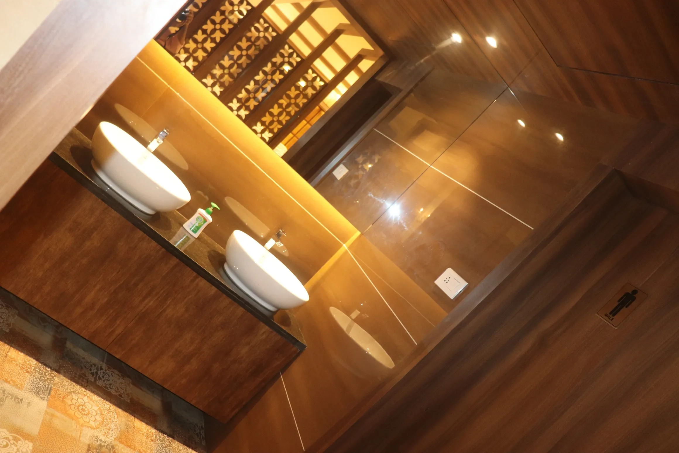 IMPERIAL BANQUETS IMPERIAL BANQUETS