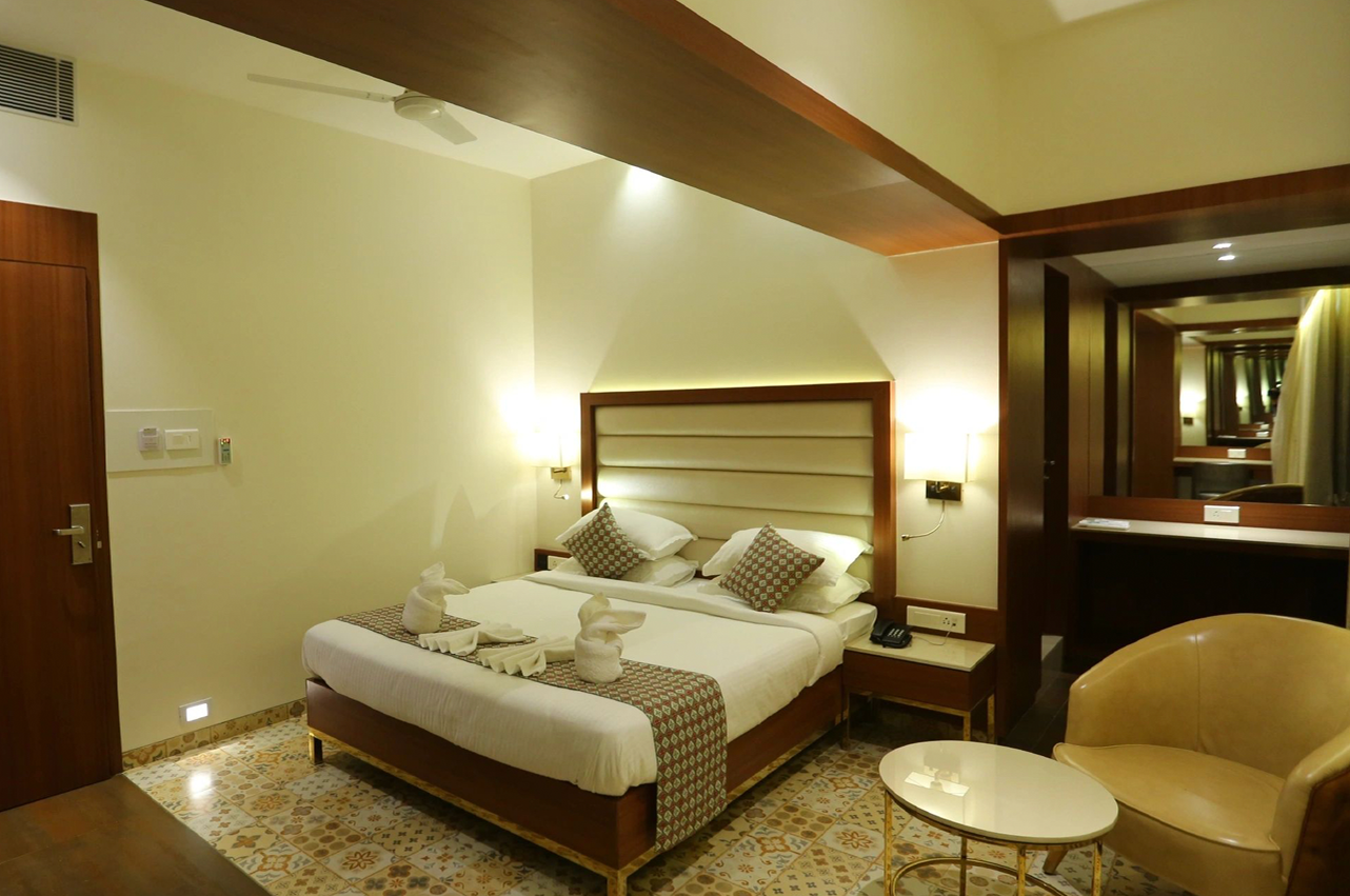 IMPERIAL SPICE - KITCHEN & BAR