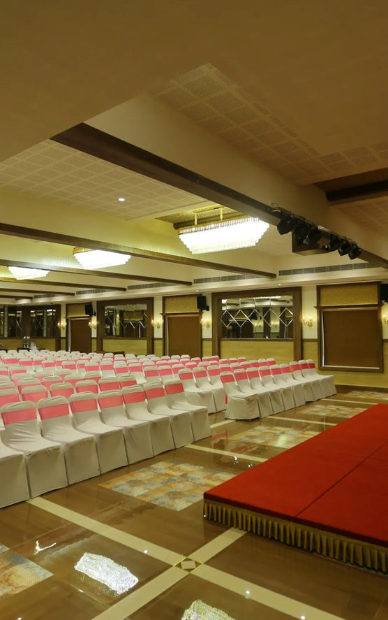 THE MAJESTIC SUITES THE MAJESTIC SUITES
